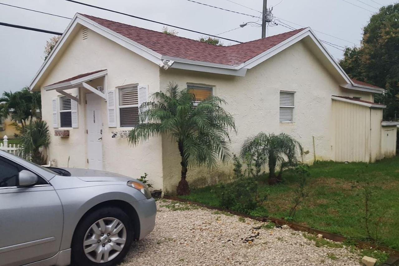 Casa Historica, A Cozy 1940 Cottage In Delray Beach, Fl エクステリア 写真